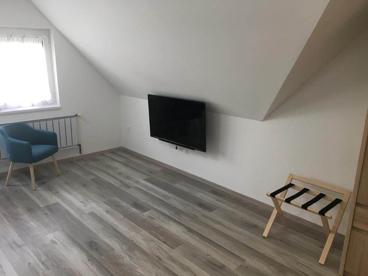 Villa Laar Heviz Bagian luar foto